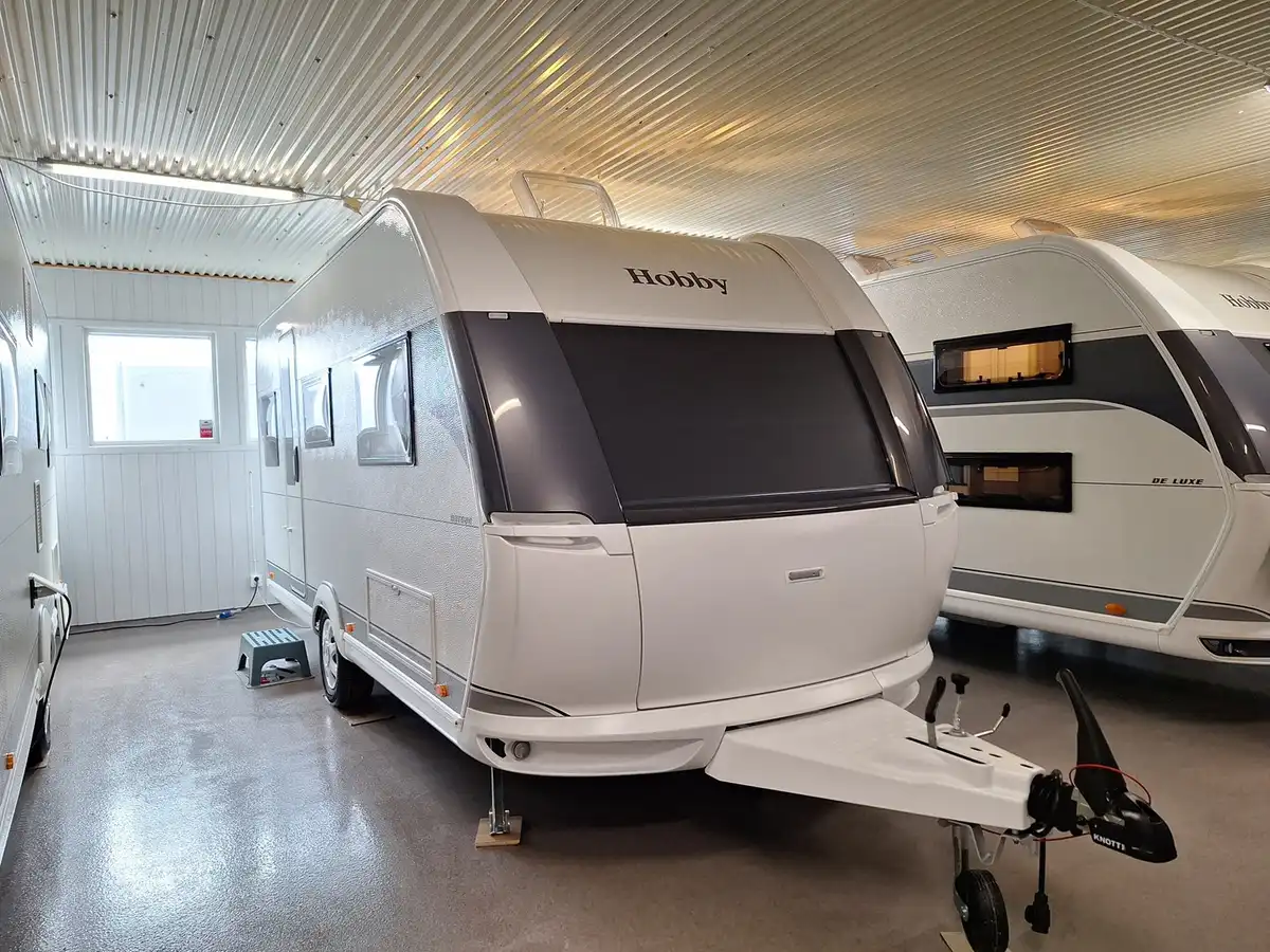 Hobby OnTour 460 DL — Husvagn