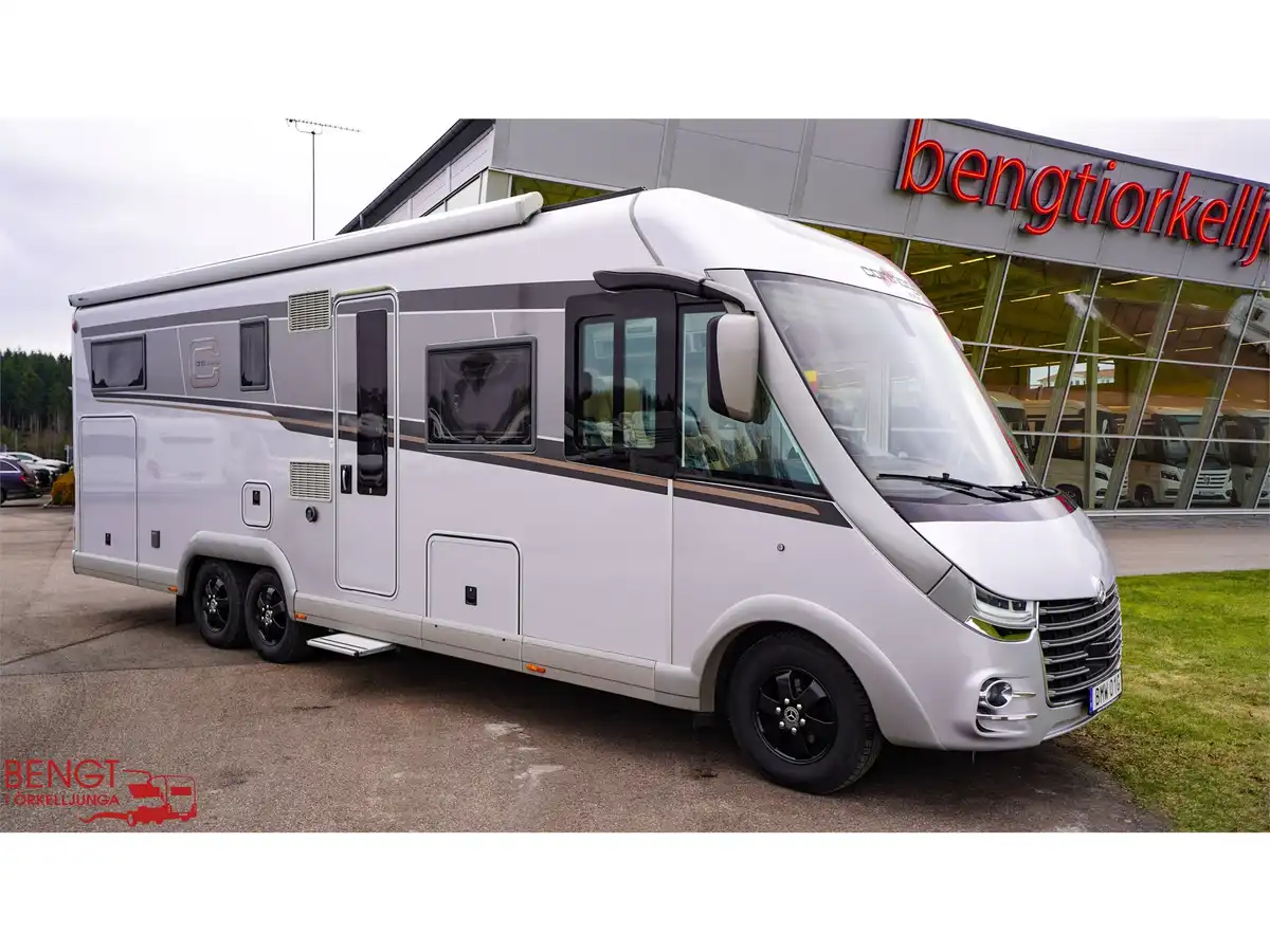 Carthago chic e-line I 61 XL LE Mercedes — Helintegrerad