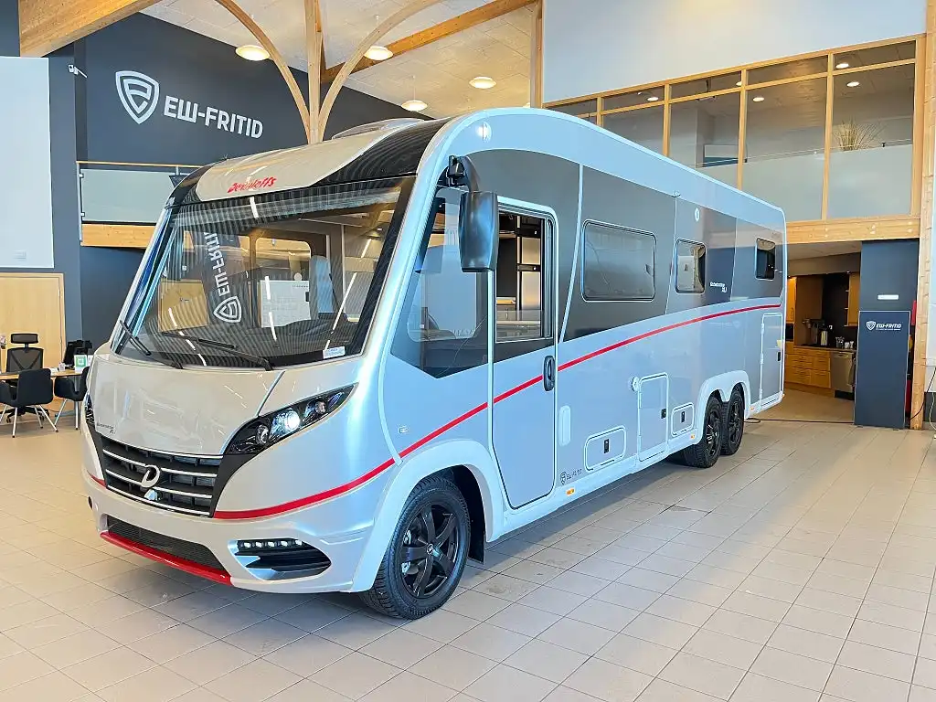 Dethleffs Globetrotter XLI 7850 EB — Helintegrerad