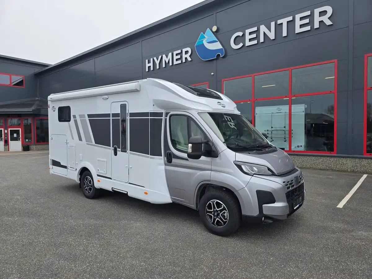 Carado T 328 20 Jahre — Halvintegrerad
