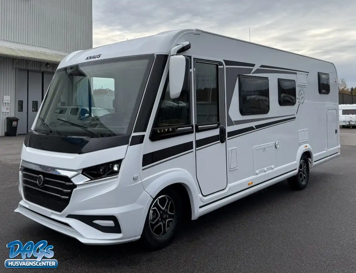 Knaus L!VE I 700 MEG — Helintegrerad
