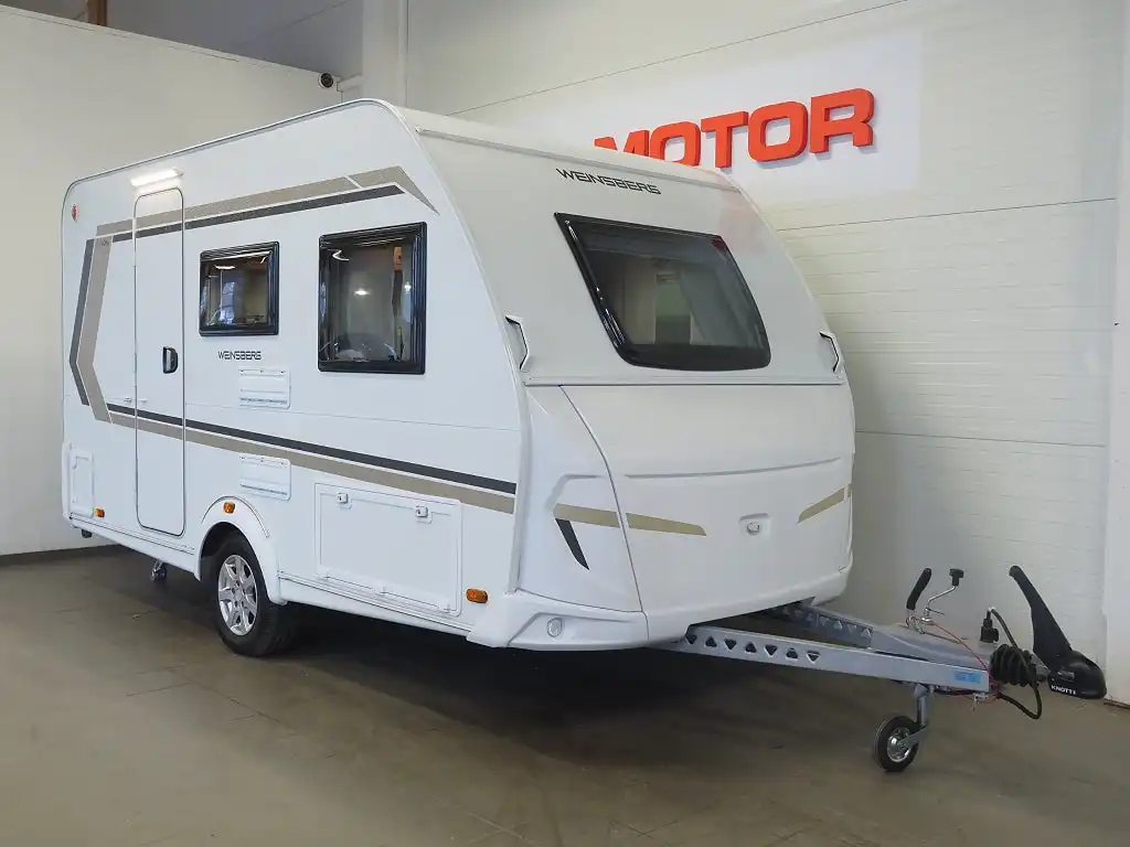 Weinsberg Caraone 390 QD DEMOUTFÖRSÄLJNING 1493:-/mån — Husvagn