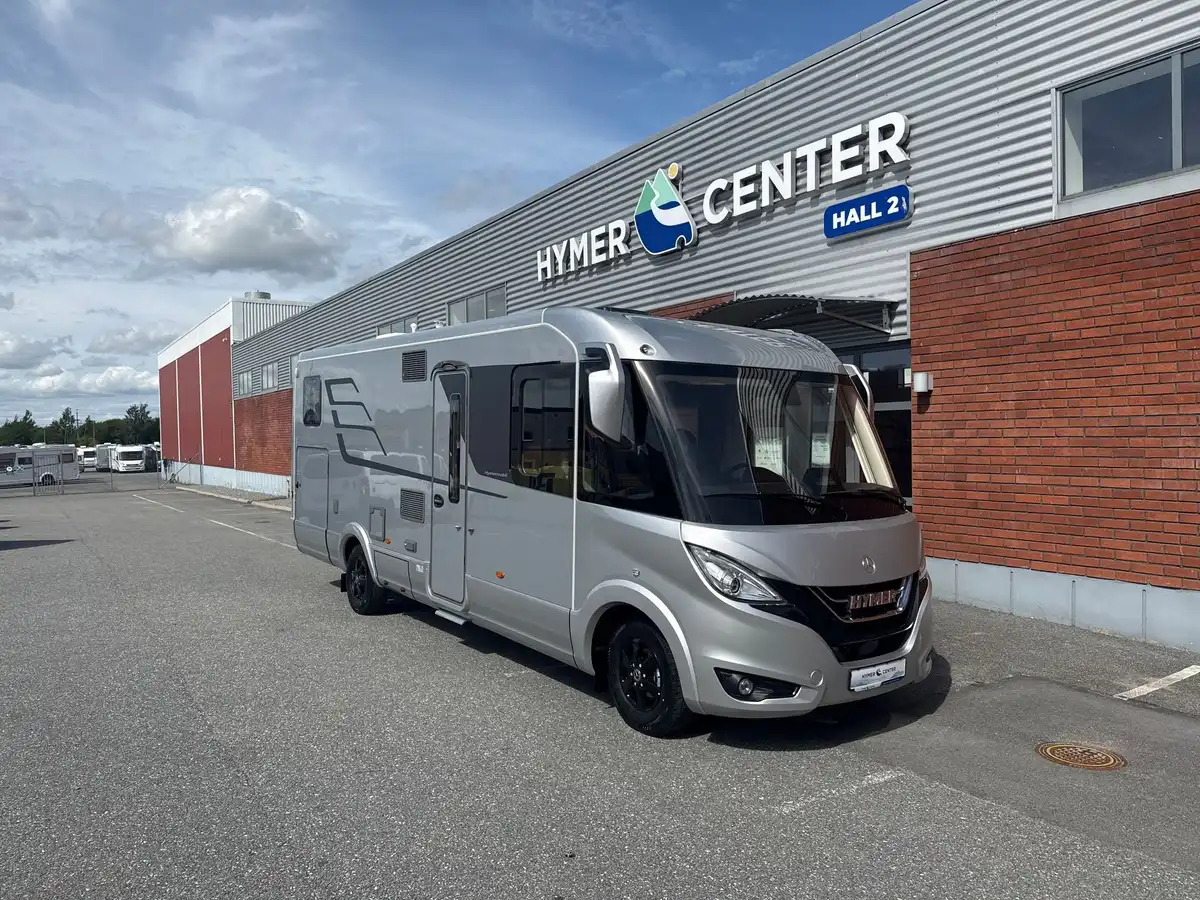 HYMER Masterline I 780 — Helintegrerad