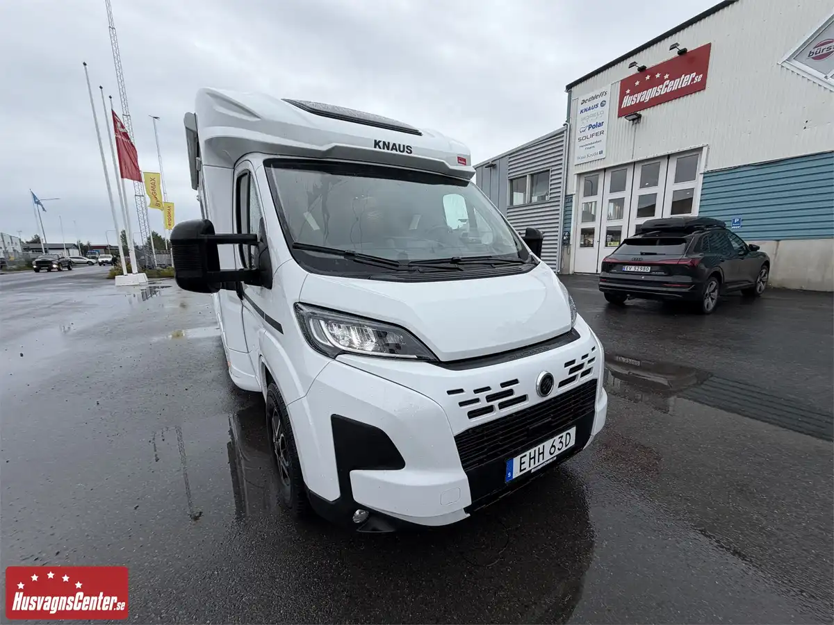 Knaus R15 — bild 1 av 19