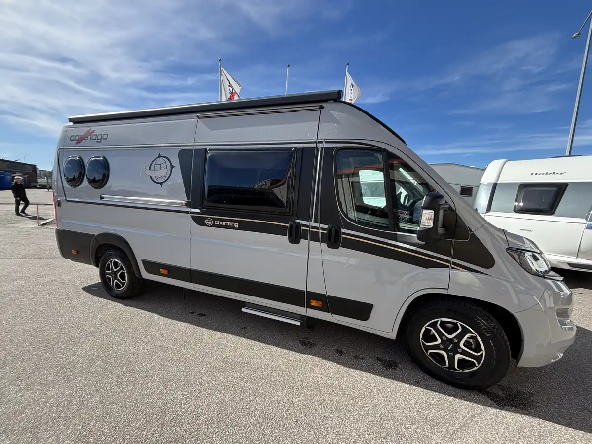 Carthago VAN 640 LE Charming GT — Plåtis