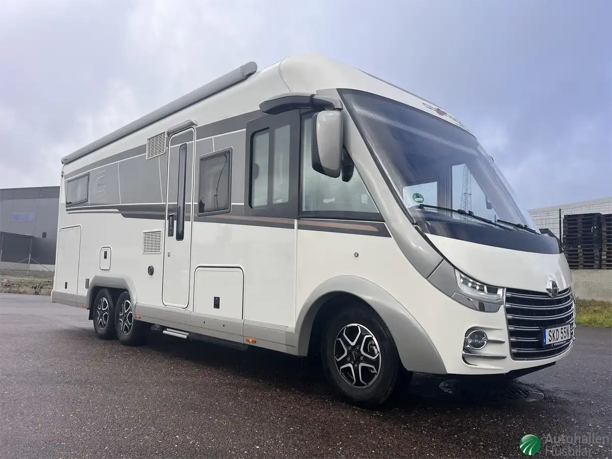 Carthago Chic E-Line I 51 LE — Helintegrerad