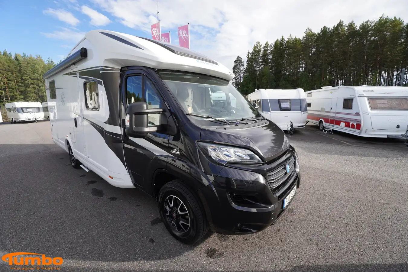 Knaus - Sky Wave 700 ACx2 Alde — Halvintegrerad