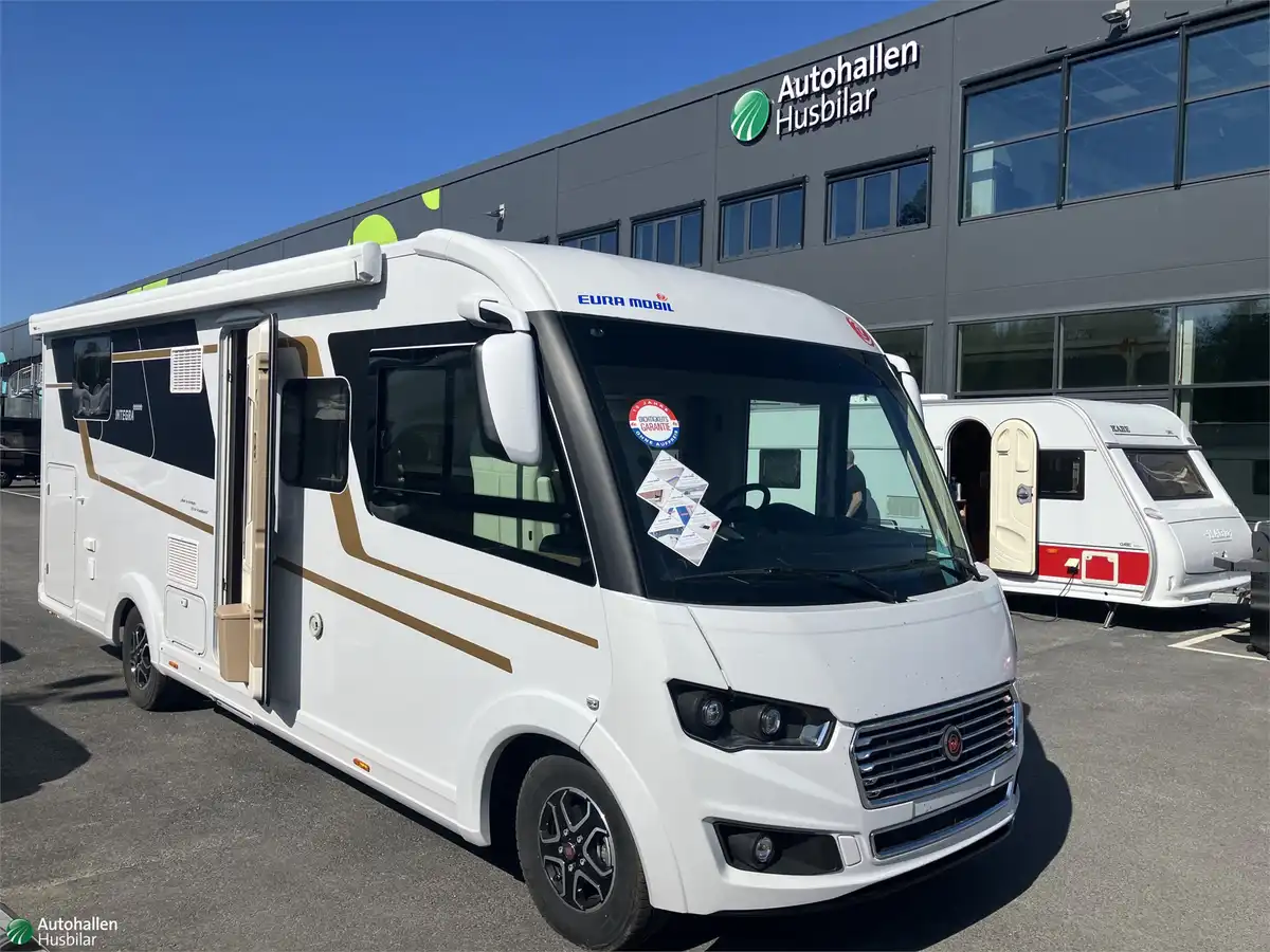 Eura Mobil Sista demo!!! Integra 760 QF — Helintegrerad