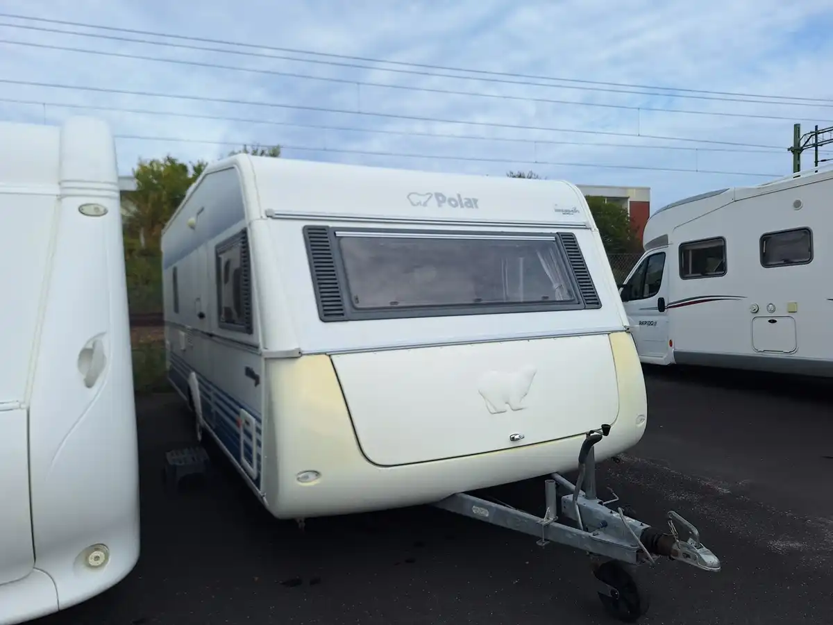 Polar 590 CTH 2.5 — Husvagn