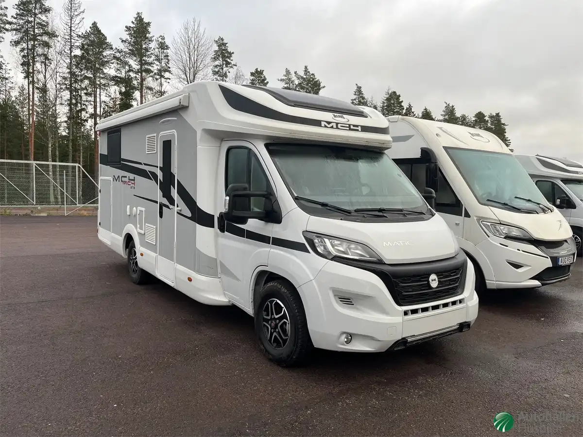 McLouis MC4 373 — Halvintegrerad med taksäng
