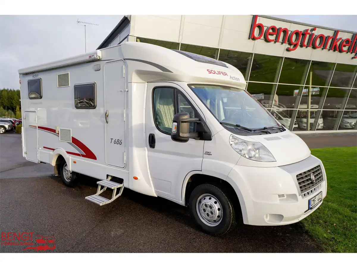 Solifer Action T 686 — Halvintegrerad