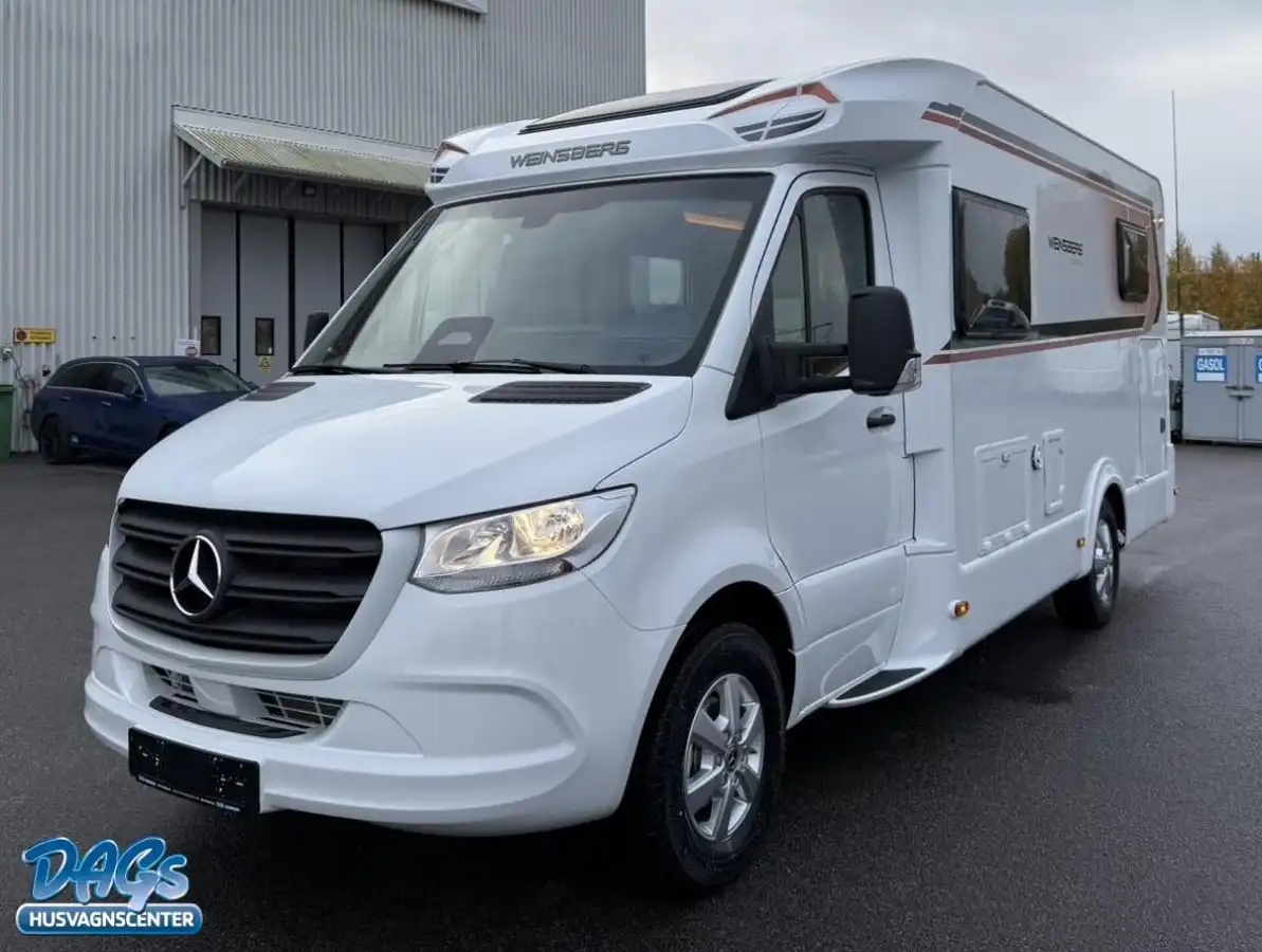 Weinsberg 640 MEG CaraCompact EDITION [PEPPER] -Mercedes — Halvintegrerad