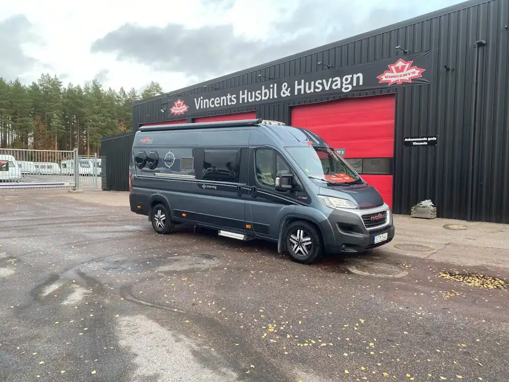 Carthago-Van 640 LE *Automat *Solcell *SOMMARKAMPANJ-(2018) — Plåtis