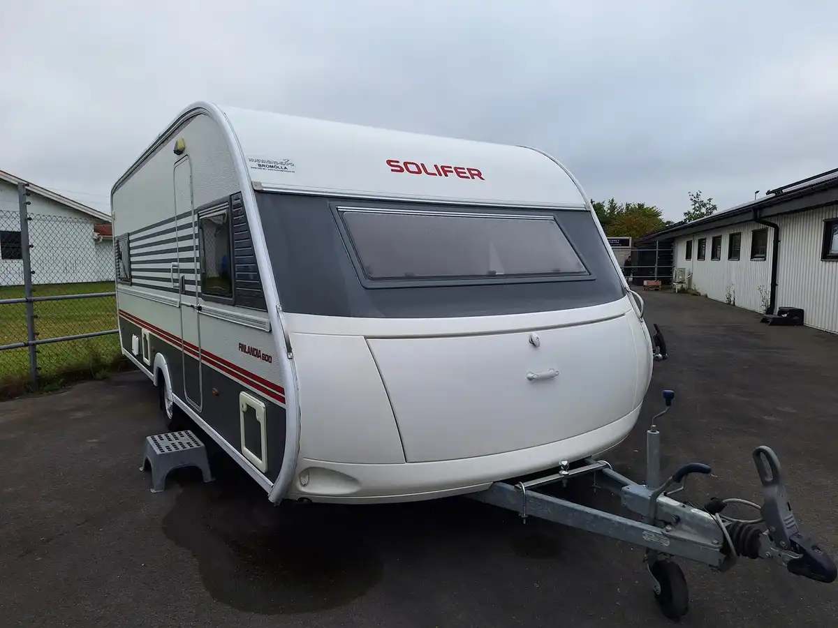 Solifer Finlandia 600 BK 2.5 — Husvagn