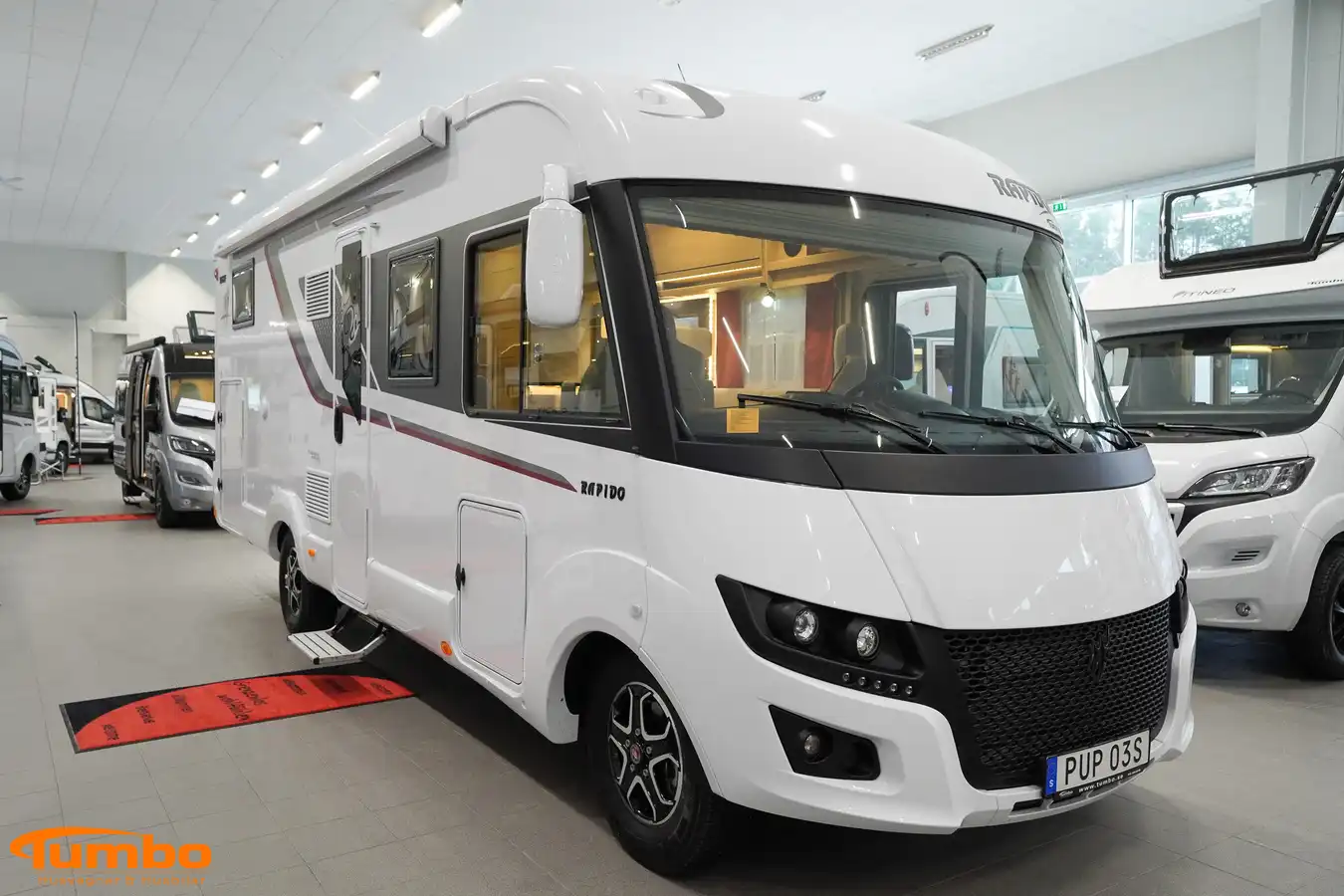 Rapido - 866 F 180hk Automat 4400kg — Helintegrerad