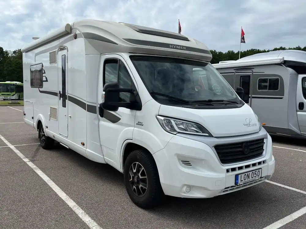 Hymer-T 668 CL BIANCOLINE *Långbädd *Alde *Solcell-(2016) — Halvintegrerad