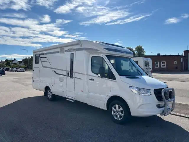 Hymer MLT 620 Mercedes Benz — Halvintegrerad