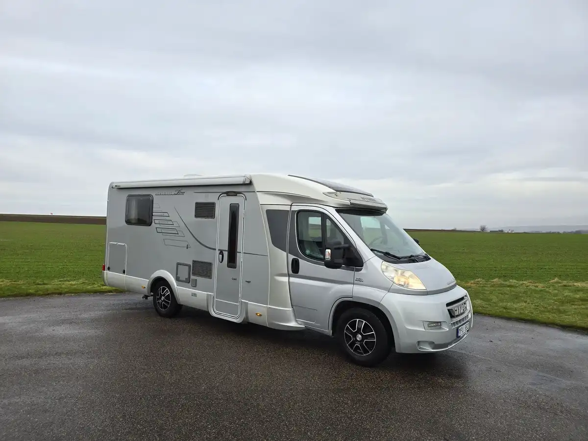 HYMER Tramp 698 CL — Halvintegrerad