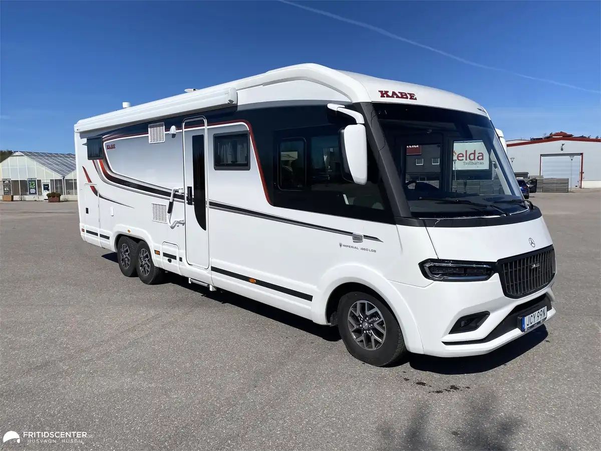 KABE Travel Master Imperial I 860 LGB — Helintegrerad