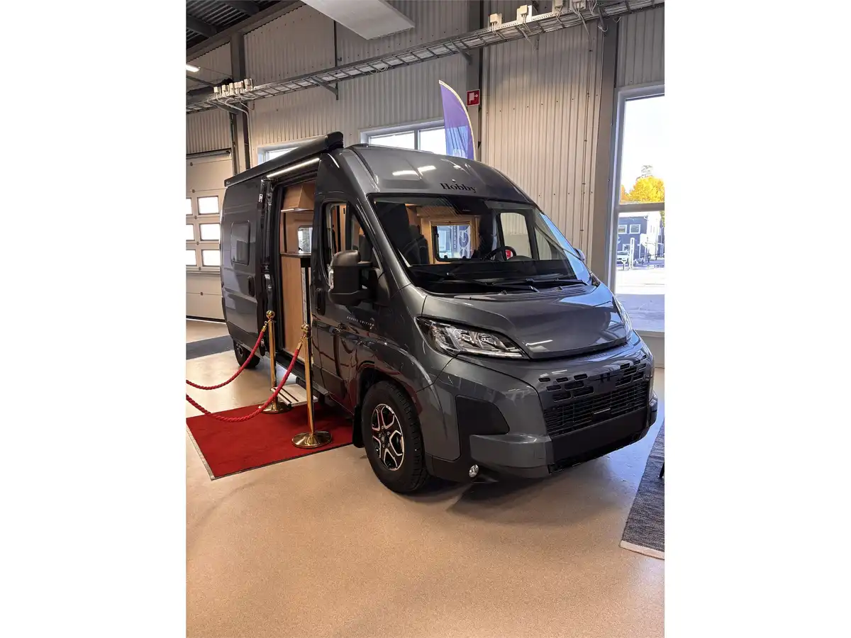 Hobby ONTOUR VAN 600 FT- Sverigepaket — Plåtis