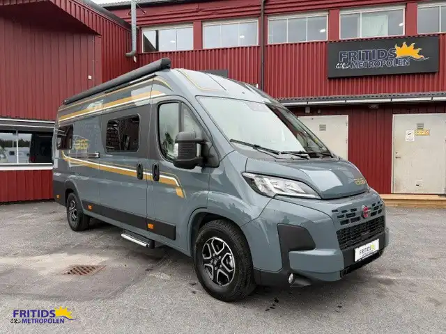 Bürstner B66 — Plåtis