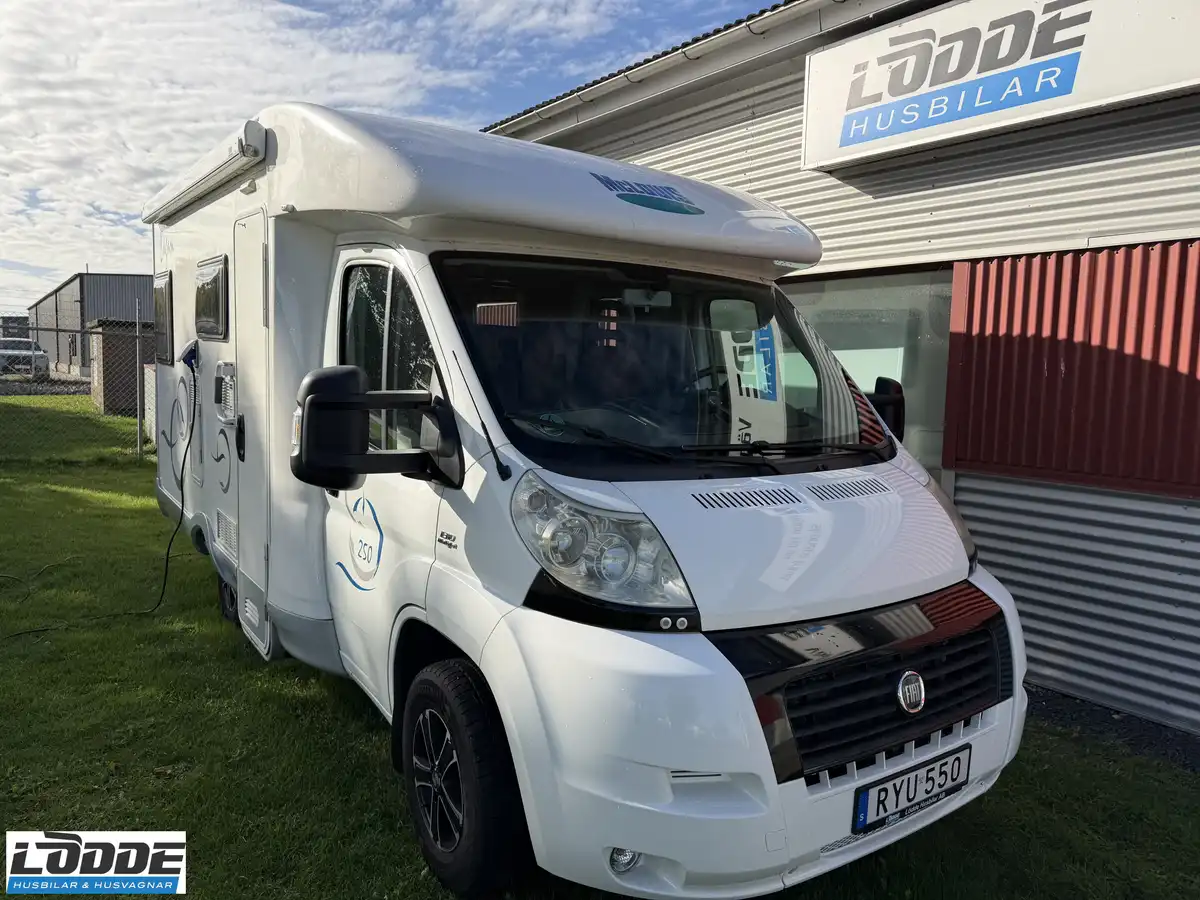 McLouis Lagan 250 — Halvintegrerad