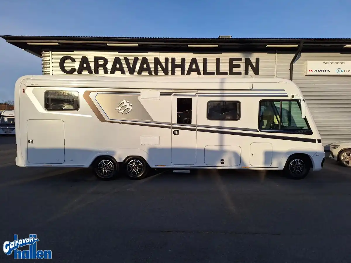 Knaus Sun I 900 LEG — Helintegrerad
