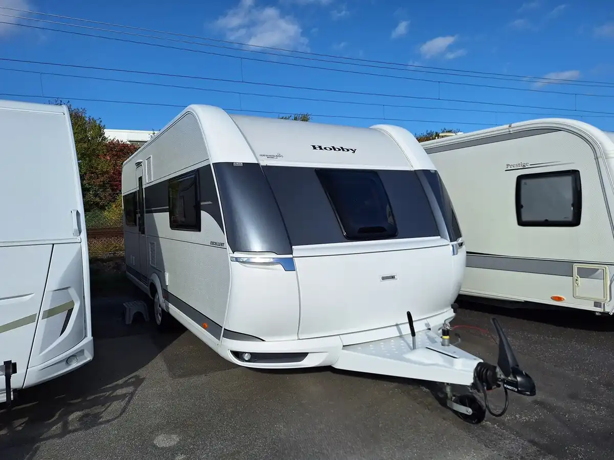 Hobby Excellent 560 CFe — Husvagn