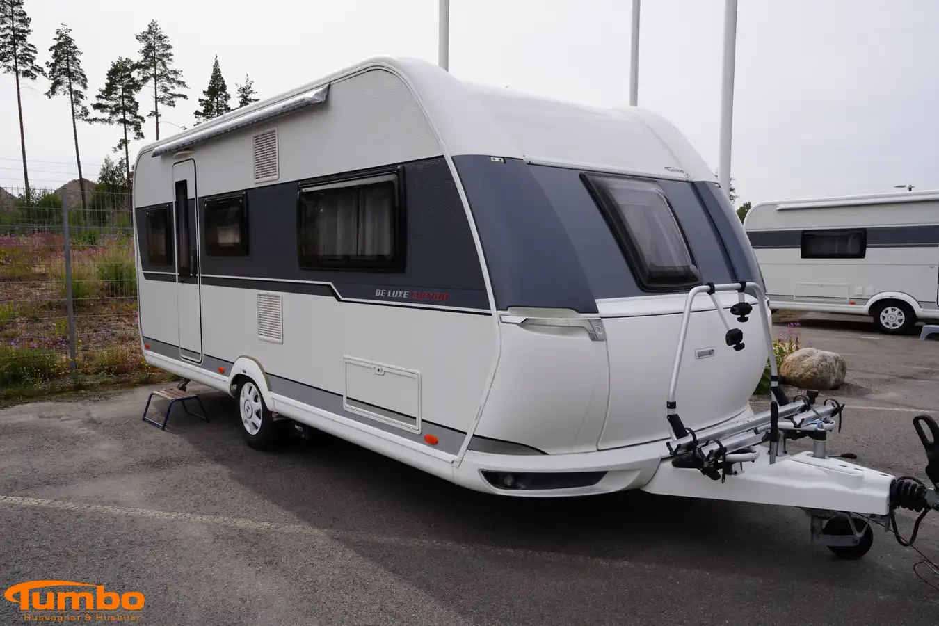 Hobby - 495 UL Deluxe Edition Förtält Mover — Husvagn