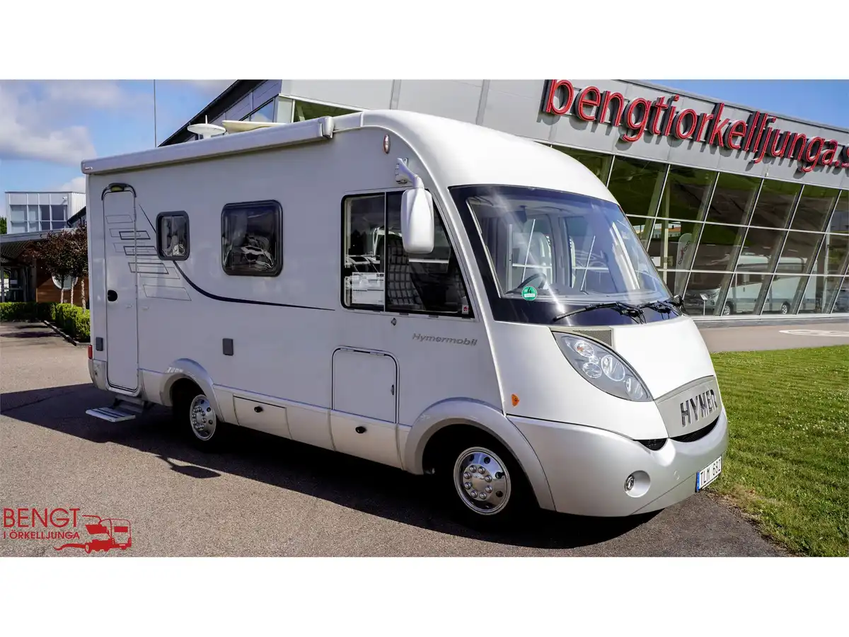Hymer B 508 CL — Helintegrerad
