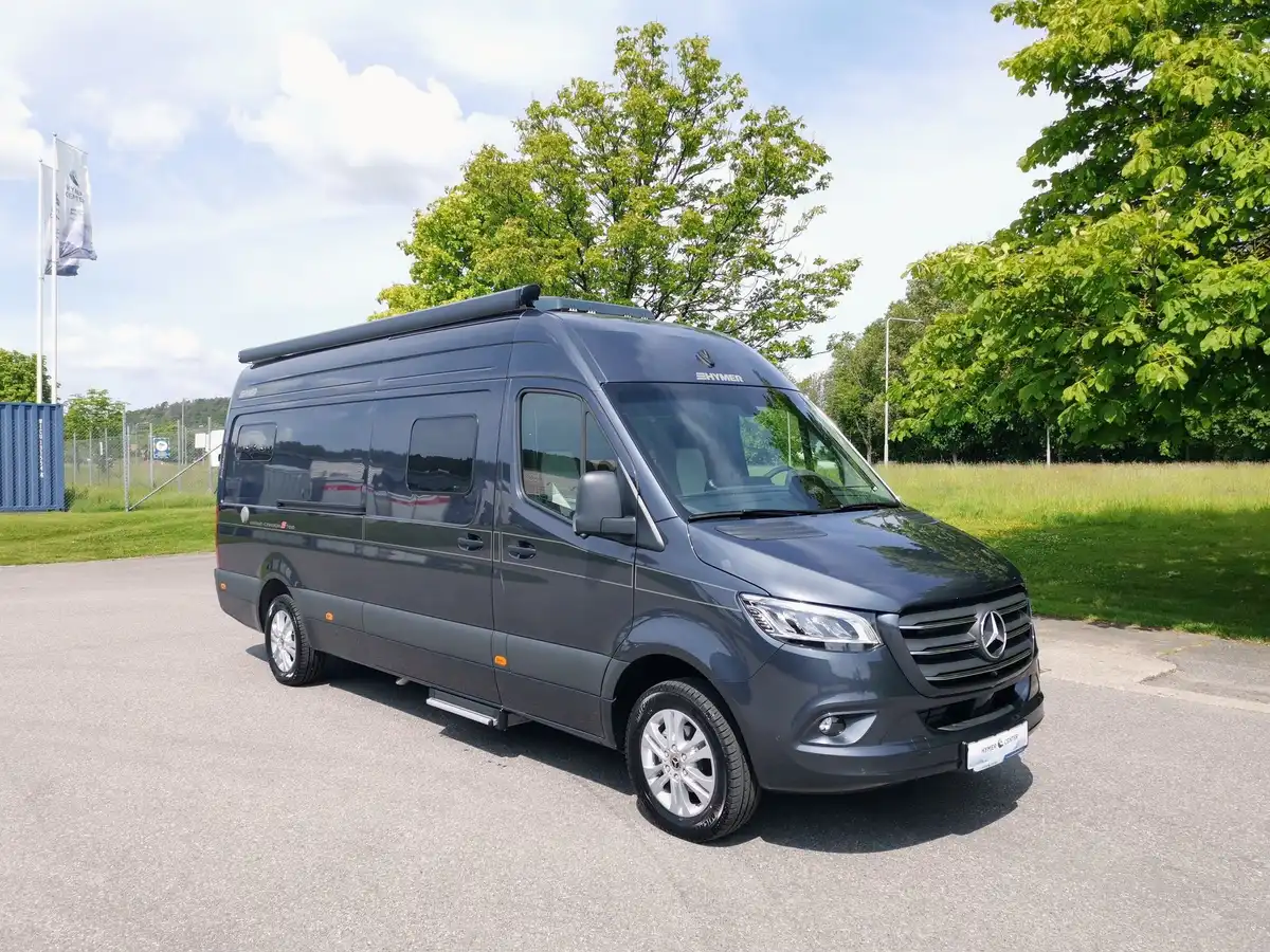 HYMER Grand Canyon S 700 — Plåtis