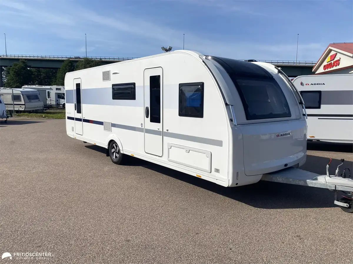 Adria Adora 673 PK — Våningssäng