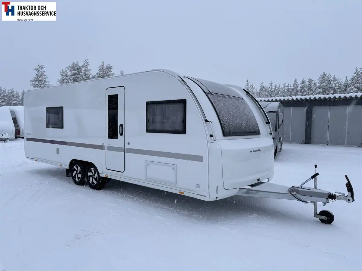 Adria ADORA 663 UT — Dubbel långbädd