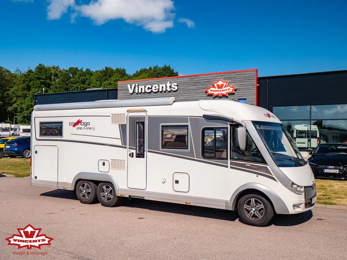 Carthago-CHIC C-LINE XL 5,5 LE *AC-Bodel *Automat-(2014) — Helintegrerad