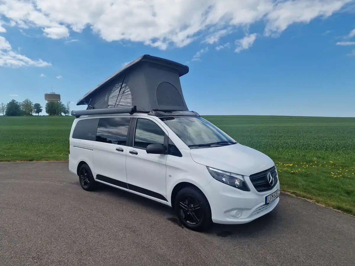 Knaus VanTourer Urban Pop Up — Plåtis