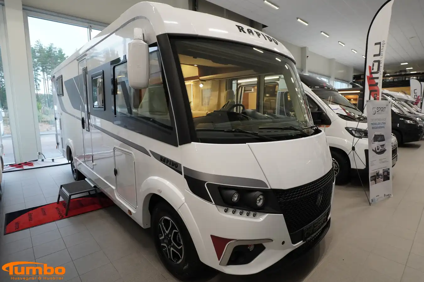 Rapido - C86i 65ans 140hk Automat 3500kg/3650kg — Helintegrerad