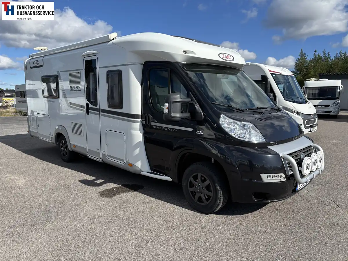 LMC T 712 Black Selection — Halvintegrerad