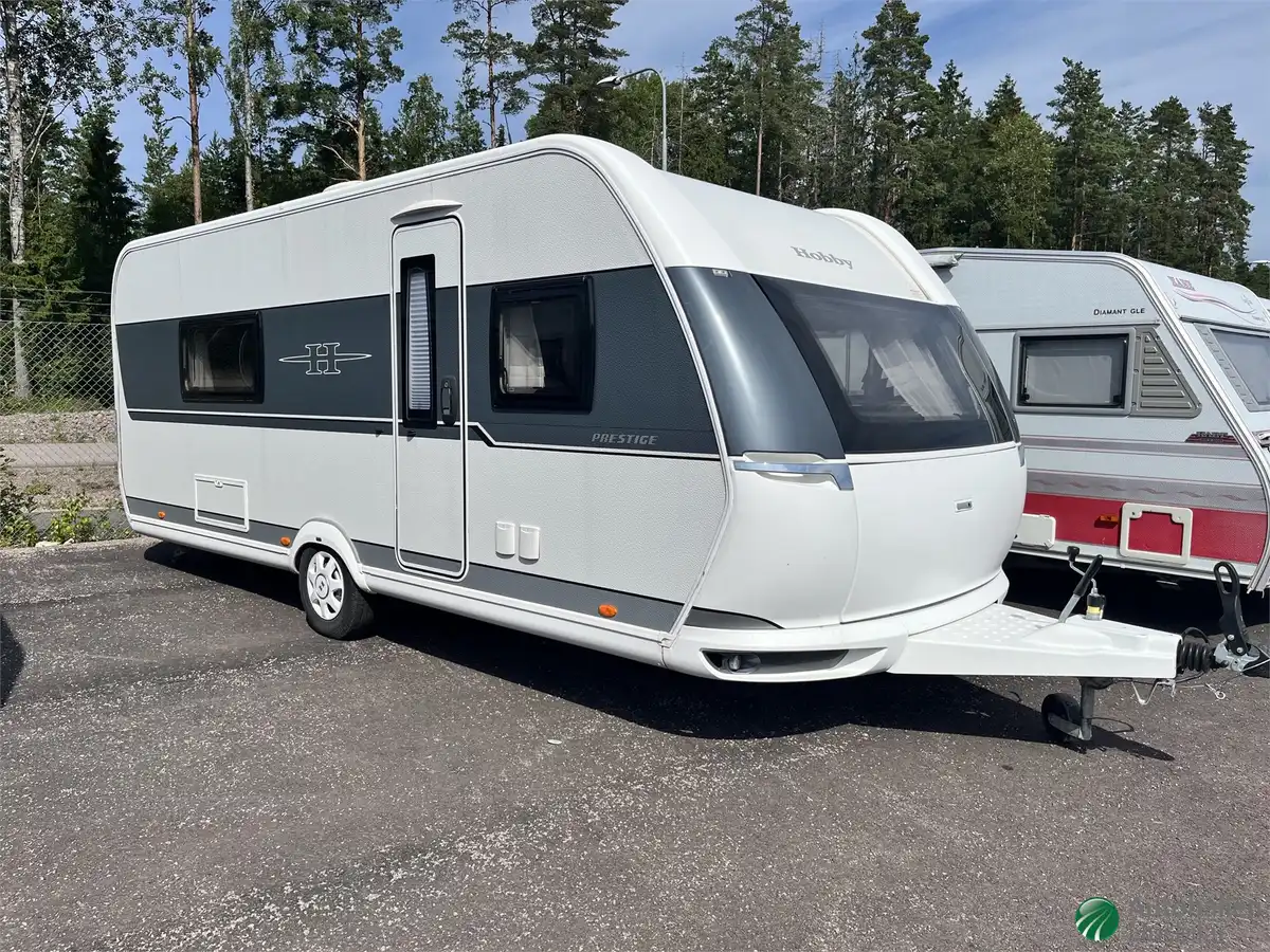 Hobby 560 WLU PRESTIGE — Husvagn