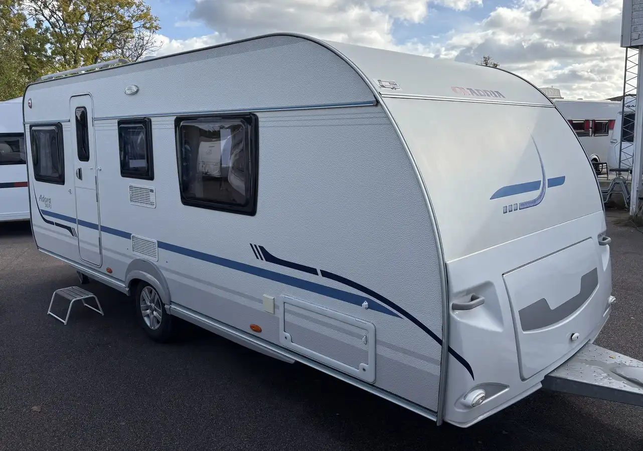 Adria ADORA 563 PU — Husvagn