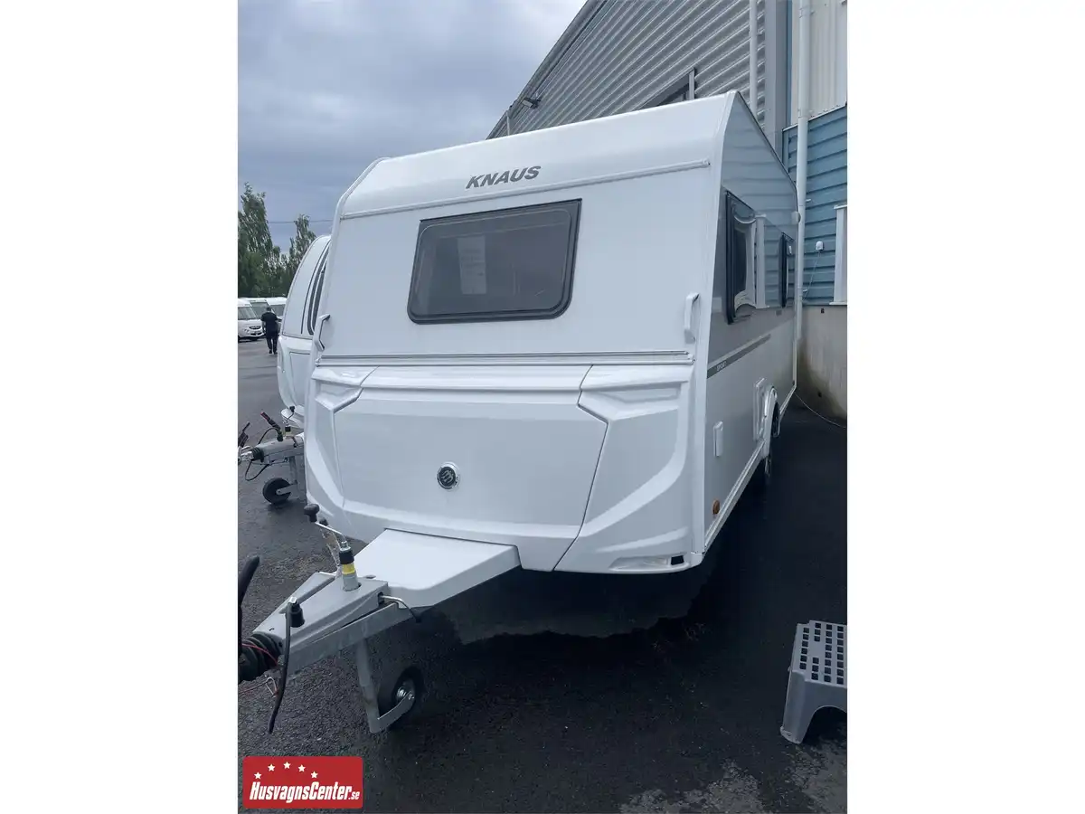 Knaus SPORT 420 QD — Dubbelsäng