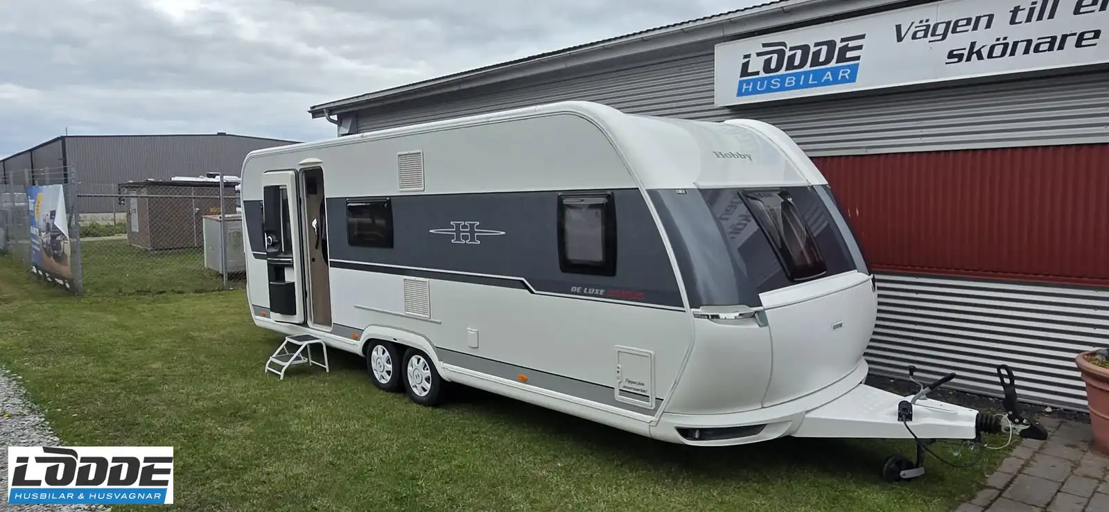Hobby 650 KMFE DE LUXE EDITION — Husvagn