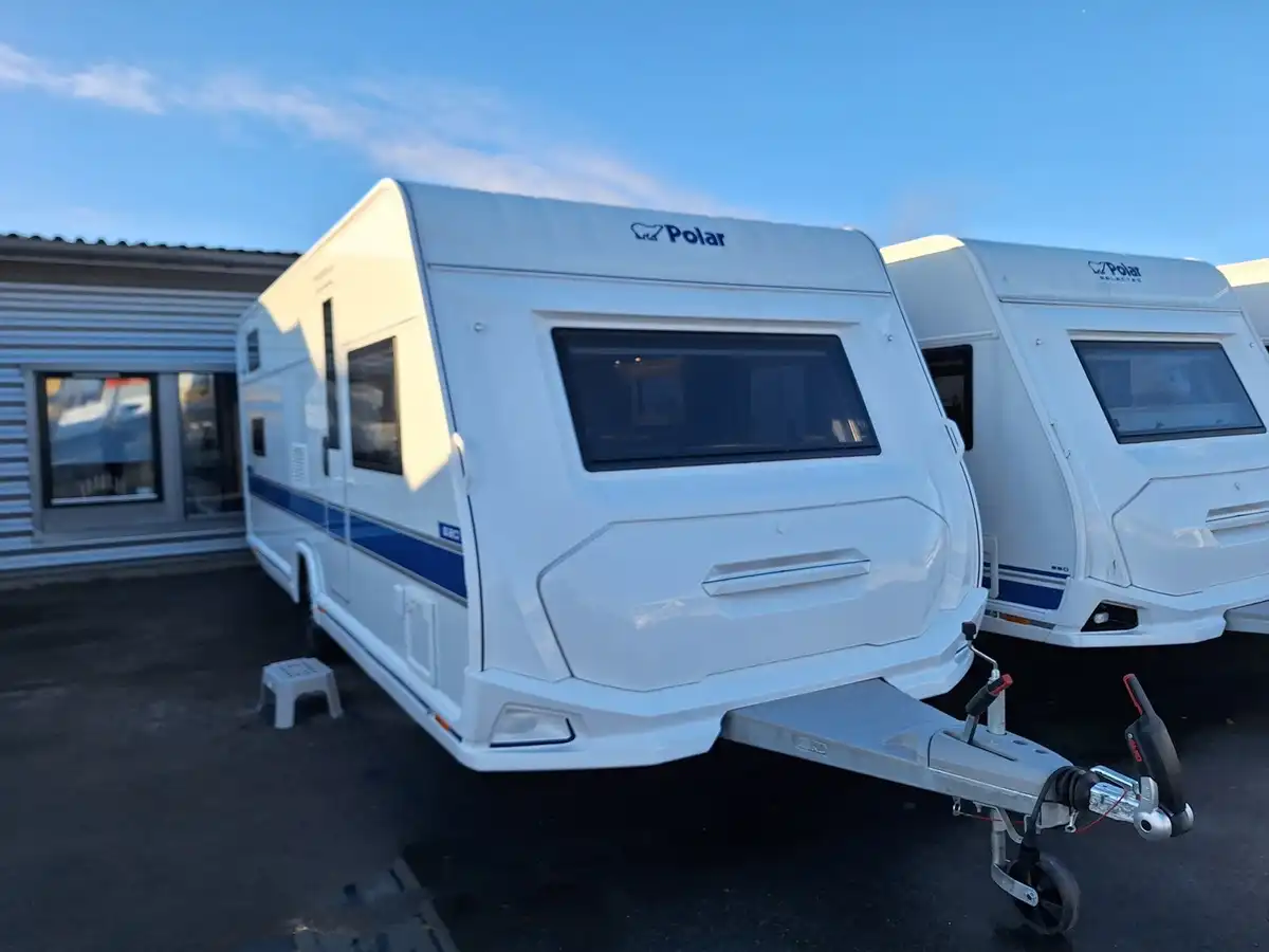 Polar Blueline 620 FWCA — Husvagn