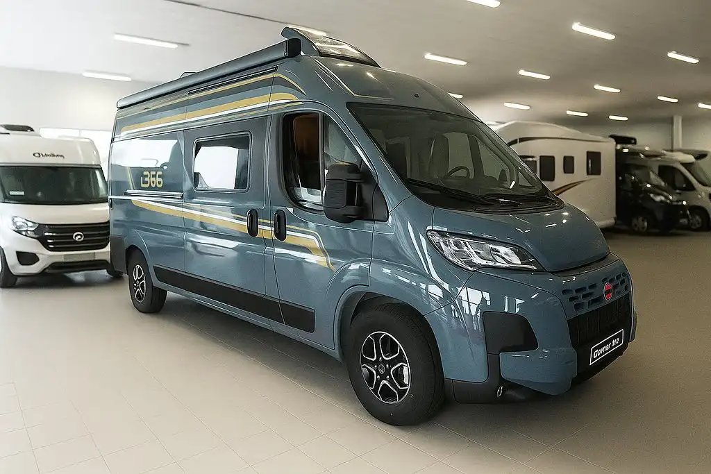 Bürstner B66 C600 Plåtis — Plåtis
