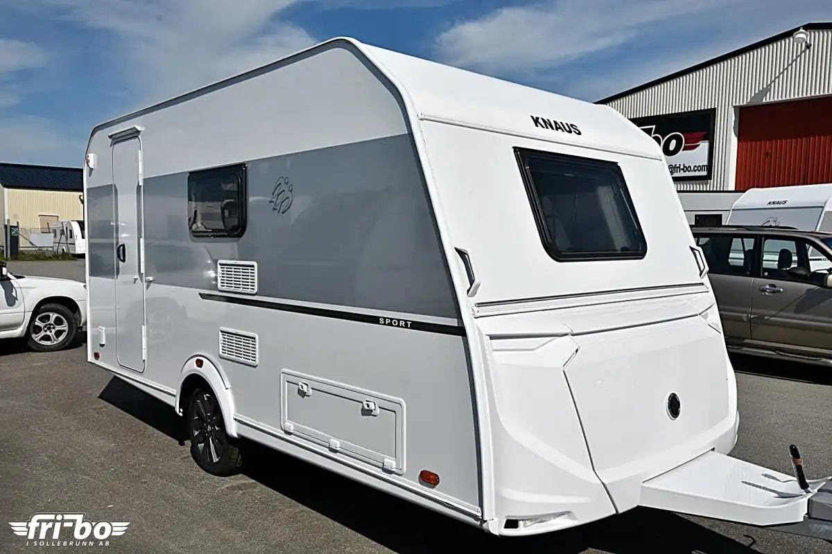 Knaus 420 QD Sport — Husvagn