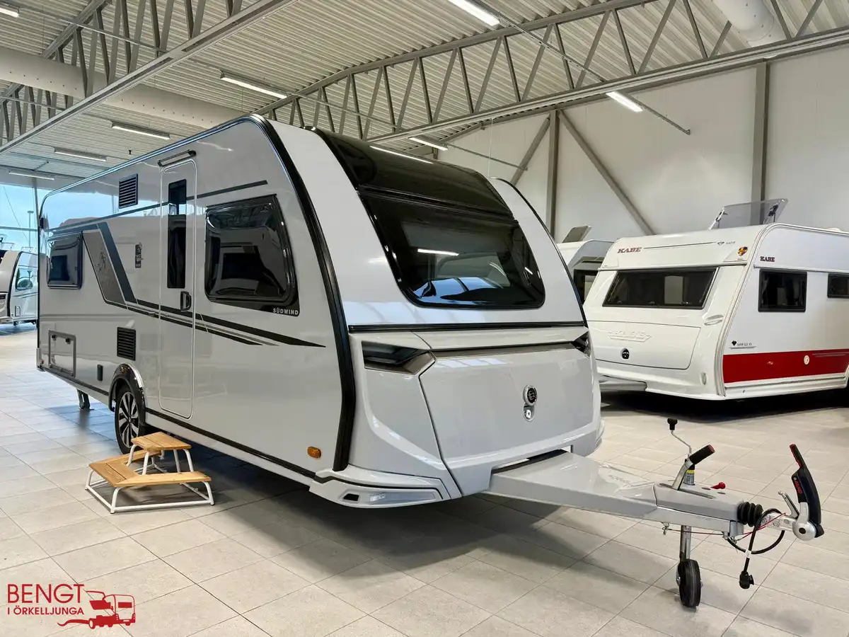 Knaus SÜDWIND BLACK SELECTION 580 UF — Husvagn