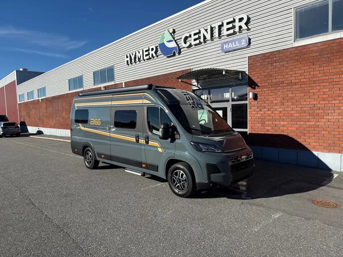 Bürstner B66 640 C — Plåtis