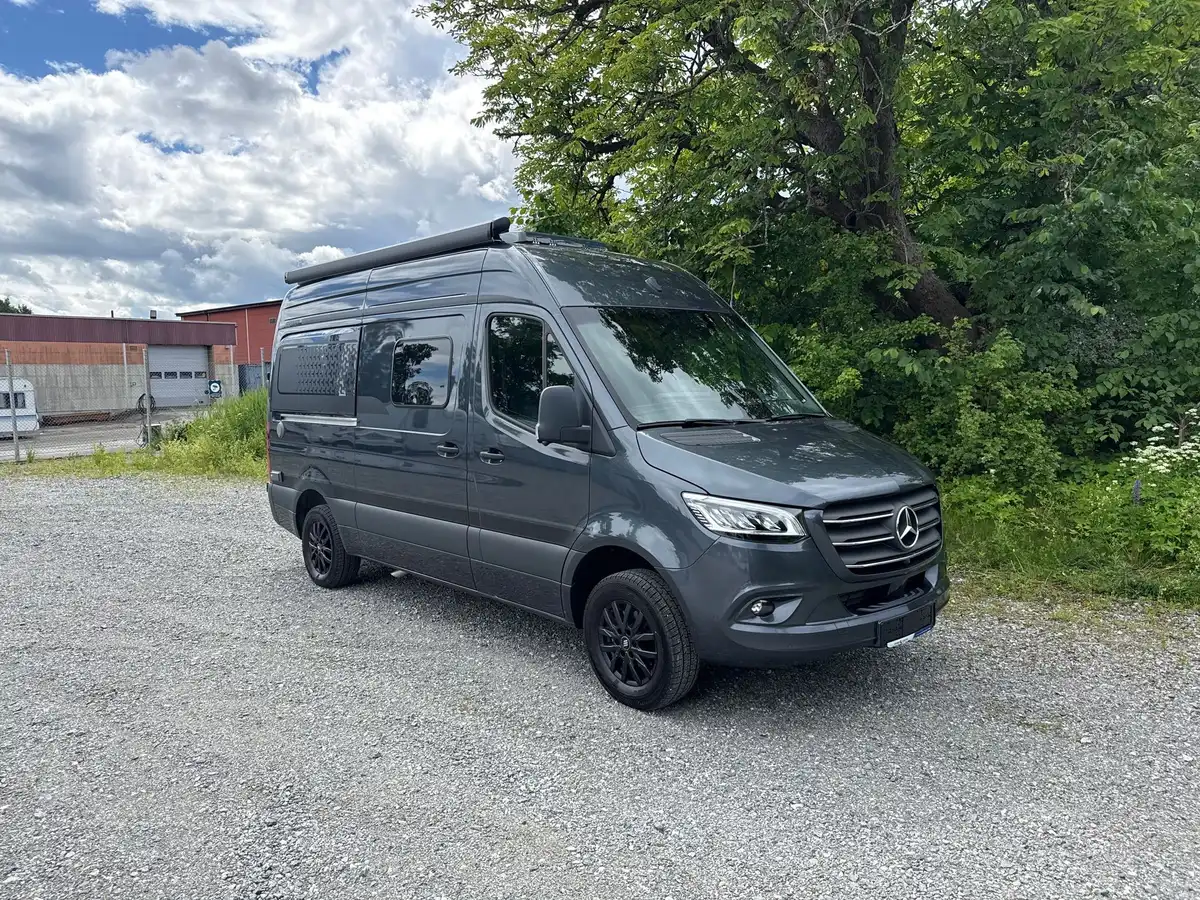 HYMER Grand Canyon S Xperience — Plåtis