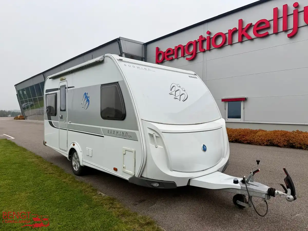 Knaus 450 FU Südwind Silver Selection — Husvagn