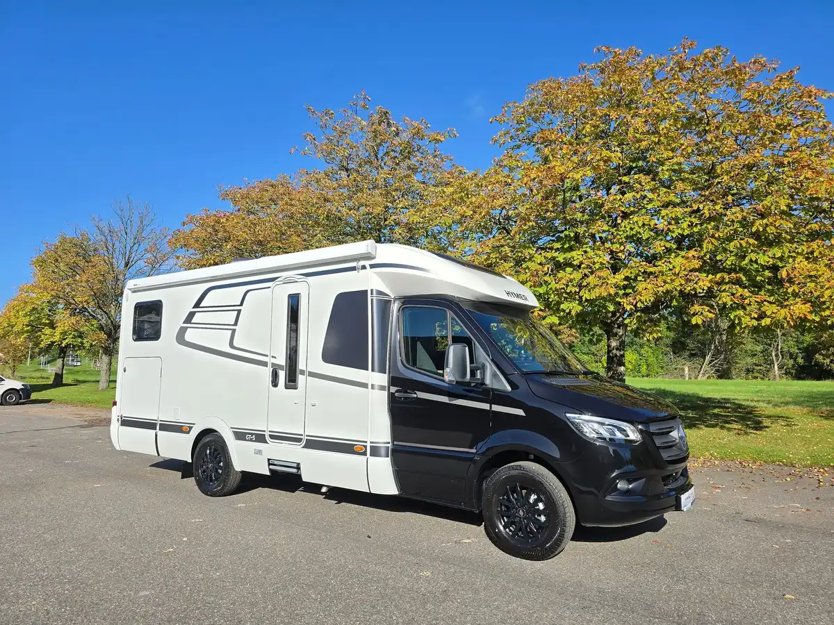 HYMER GT-S 685 — Halvintegrerad