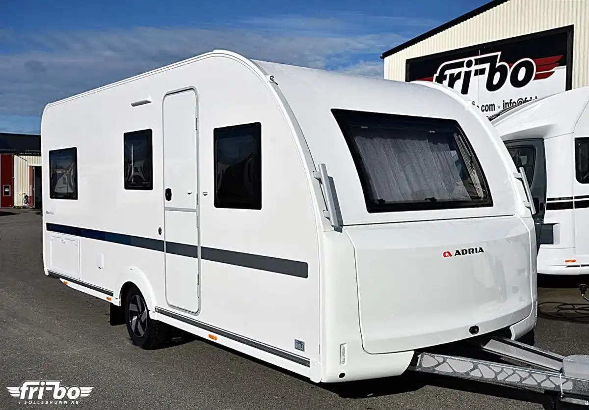 Adria 502 UL Altea — Husvagn